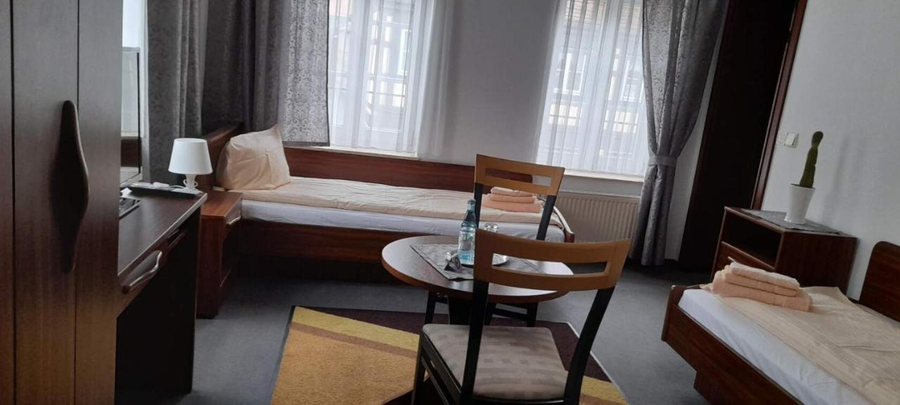 Hotel & Restaurant Aragwi Salzwedel Eksteriør bilde